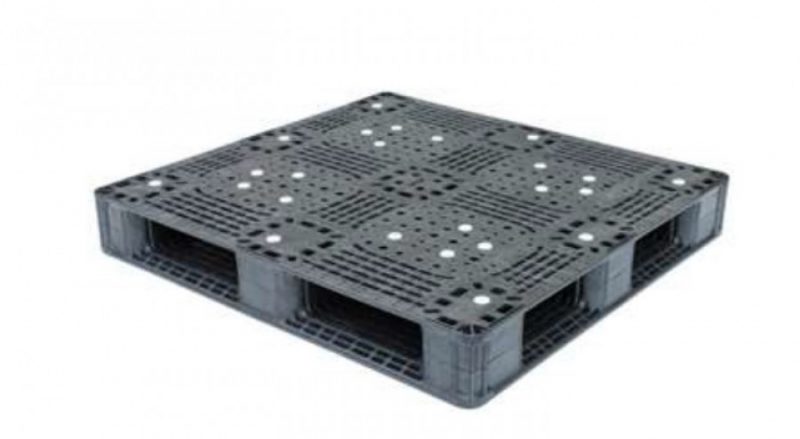 Plastic pallets 1100x1100 mm heavy omloop 1500 kg